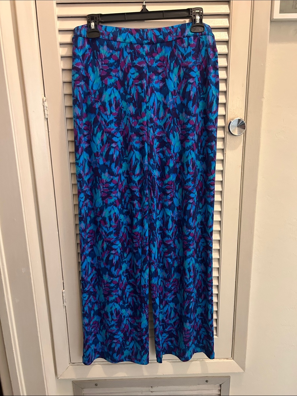 Susan Graver liguid knit Teal, Blue & Purple Printed Pants